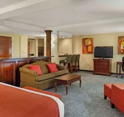 Best Western Plus Burlington hotel detail image 7