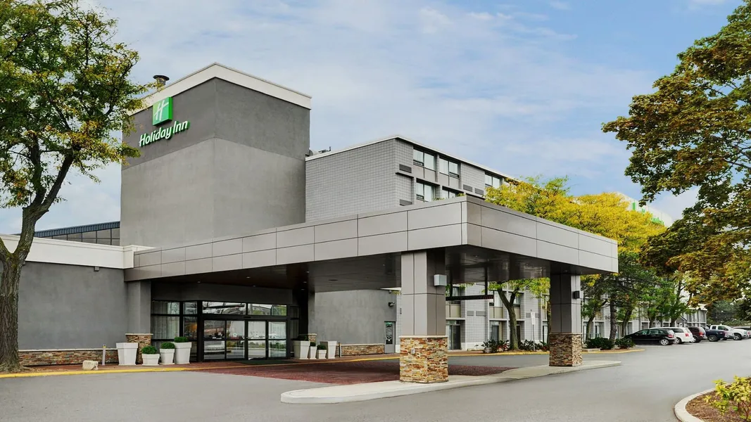 Holiday Inn Burlington Conference Centre by IHG hotel detail image 2