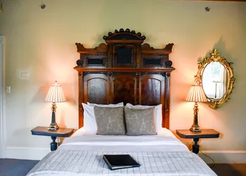 The Sayre Mansion Inn hotel thumbnail 8
