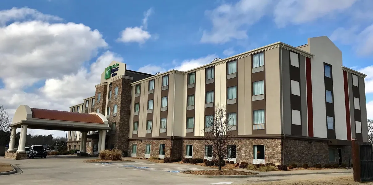 Holiday Inn Express Inn & Suites Searcy by IHG hotel detail image 2