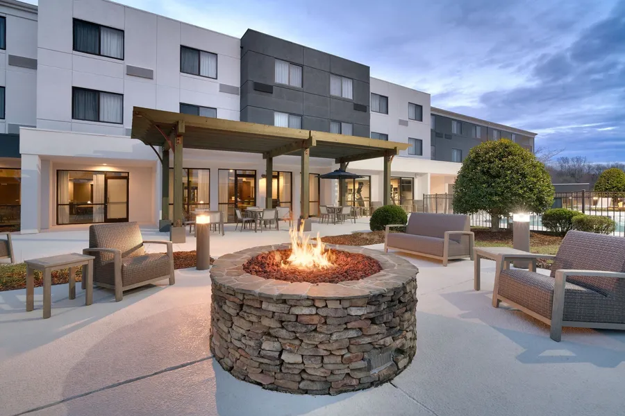 Courtyard by Marriott Johnson City hotel detail image 2