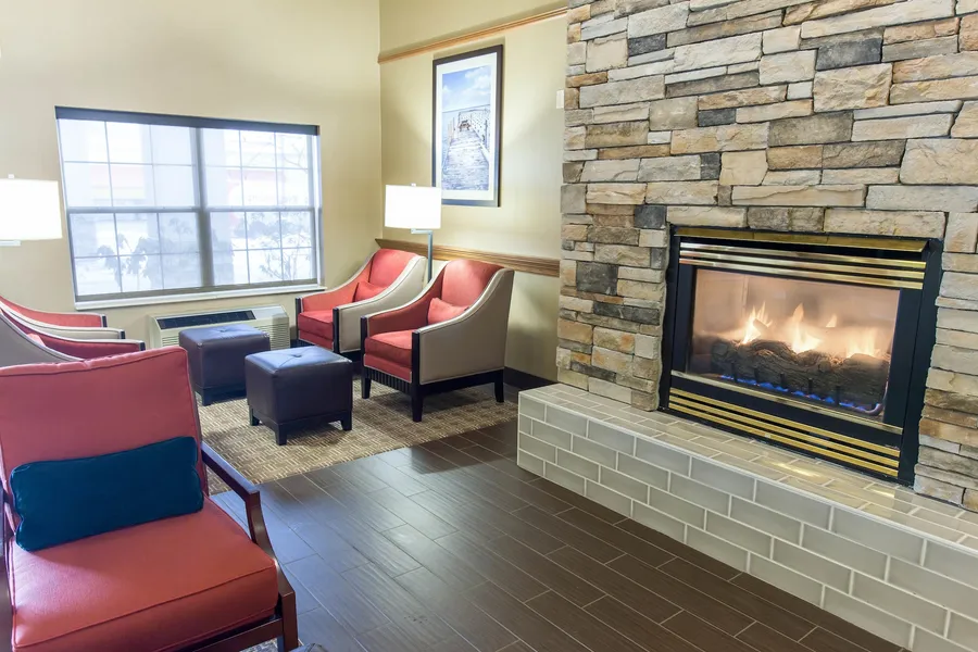 Comfort Suites Marquette hotel detail image 6