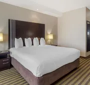 Best Western Plus Sherwood Park hotel detail image 7