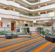 Holiday Inn University Plaza-Bowling Green by IHG hotel detail image 7