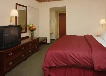 Clarion Hotel & Conference Center Shepherdstown hotel thumbnail 5