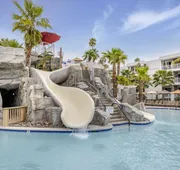 Hilton Vacation Club Palm Canyon Palm Springs hotel detail image 3