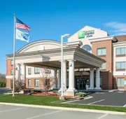 Holiday Inn Express Hotel & Suites Tappahannock by IHG hotel detail image 3
