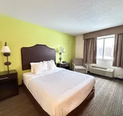 SureStay by Best Western Grove City hotel detail image 7