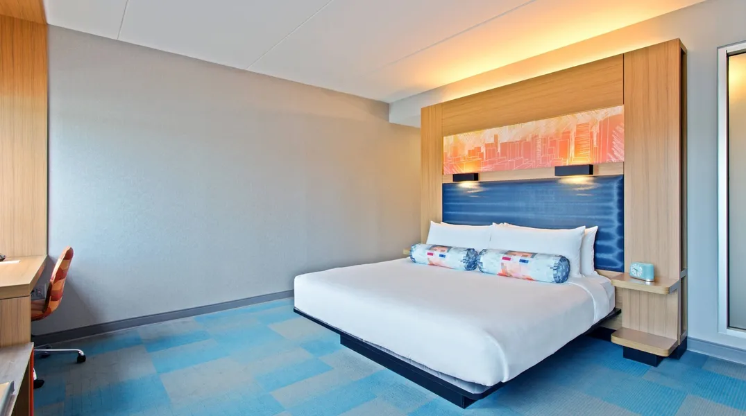 Aloft by Marriott Birmingham Soho Square hotel detail image 6