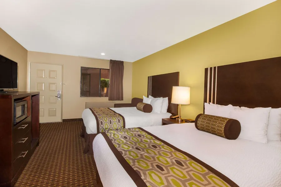Days Inn by Wyndham San Jose Airport hotel detail image 2
