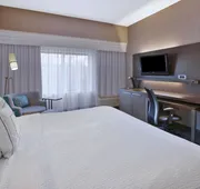 Courtyard Somerset by Marriott hotel detail image 7