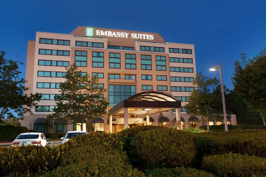 Embassy Suites by Hilton Boston Waltham hotel detail image 2