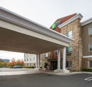 Holiday Inn Express Hotel & Suites Roseville-Galleria Area by IHG hotel detail image 4