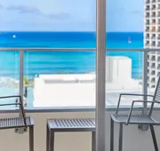 Hyatt Place Waikiki Beach hotel detail image 5