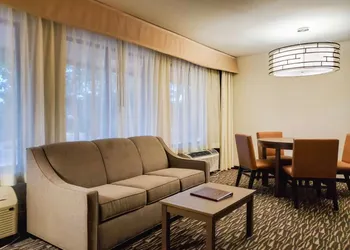 Best Western Plus Plaza Hotel hotel thumbnail 4