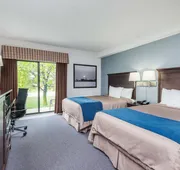Super 8 by Wyndham Port Elgin hotel detail image 5