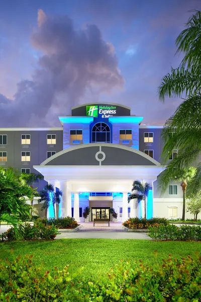 Holiday Inn Express & Suites Port St. Lucie West by IHG hotel detail image 2