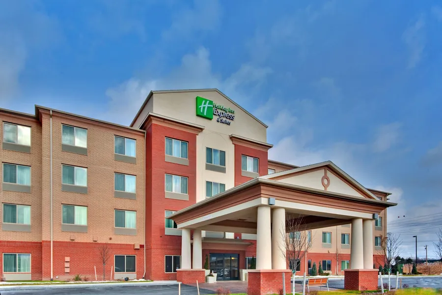 Holiday Inn Express & Suites Dewitt (Syracuse) by IHG hotel detail image 2