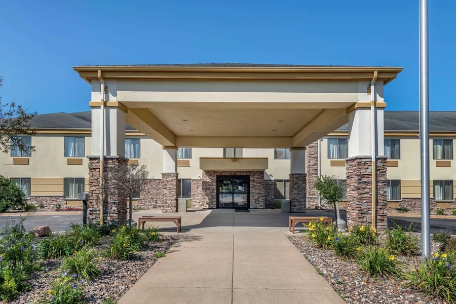 Comfort Inn & Suites Black River Falls I-94 hotel detail image 2