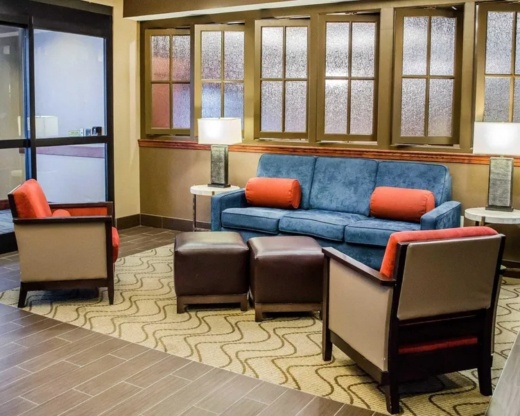 Comfort Suites Downtown Carlisle hotel detail image 2