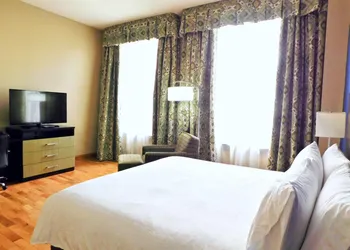 Holiday Inn Express Cleveland Downtown By IHG hotel thumbnail 2