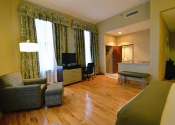 Holiday Inn Express Cleveland Downtown By IHG hotel thumbnail 8