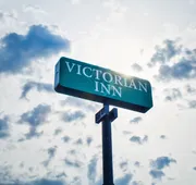 Victorian Inn & Suites hotel detail image 3