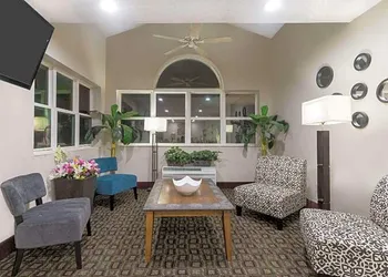 Microtel Inn & Suites By Wyndham Brunswick North hotel thumbnail 2