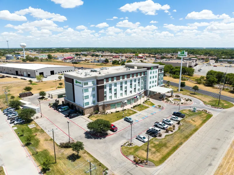 Holiday Inn Hotel & Suites Waco Northwest by IHG hotel detail image 2