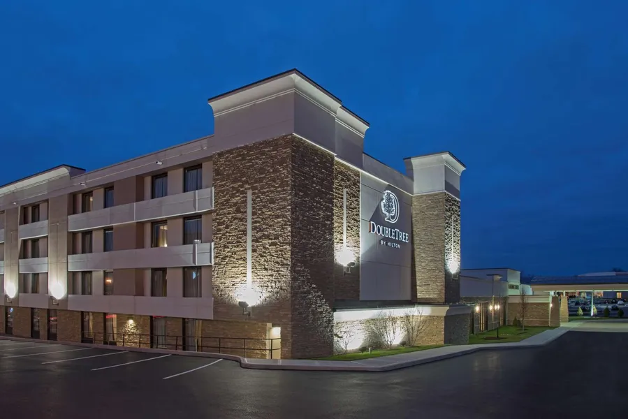 DoubleTree by Hilton Schenectady Downtown hotel detail image 2