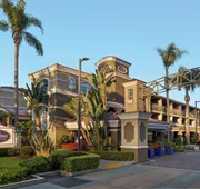 Anaheim Portofino Inn and Suites hotel detail image 3