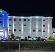 Holiday Inn Express & Suites Somerset Central by IHG hotel detail image 7