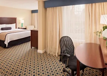 Westford Regency Inn & Conference Center hotel thumbnail 8
