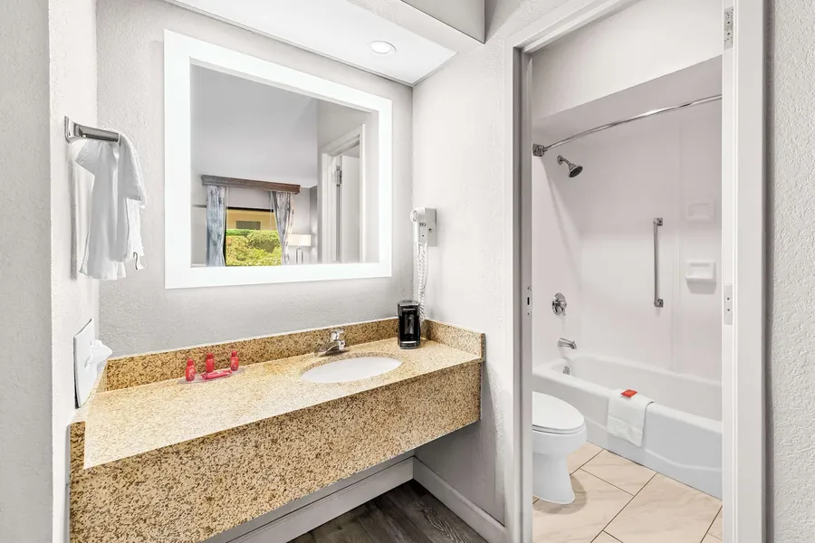 SureStay Plus Hotel by Best Western Southern Pines Pinehurst hotel detail image 6