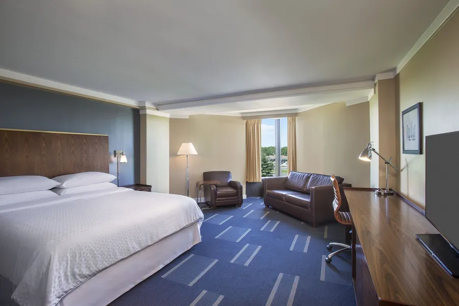Four Points by Sheraton Richmond hotel detail image 6
