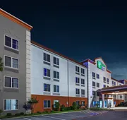 Holiday Inn Express Hotel & Suites Dallas Lewisville by IHG hotel detail image 3