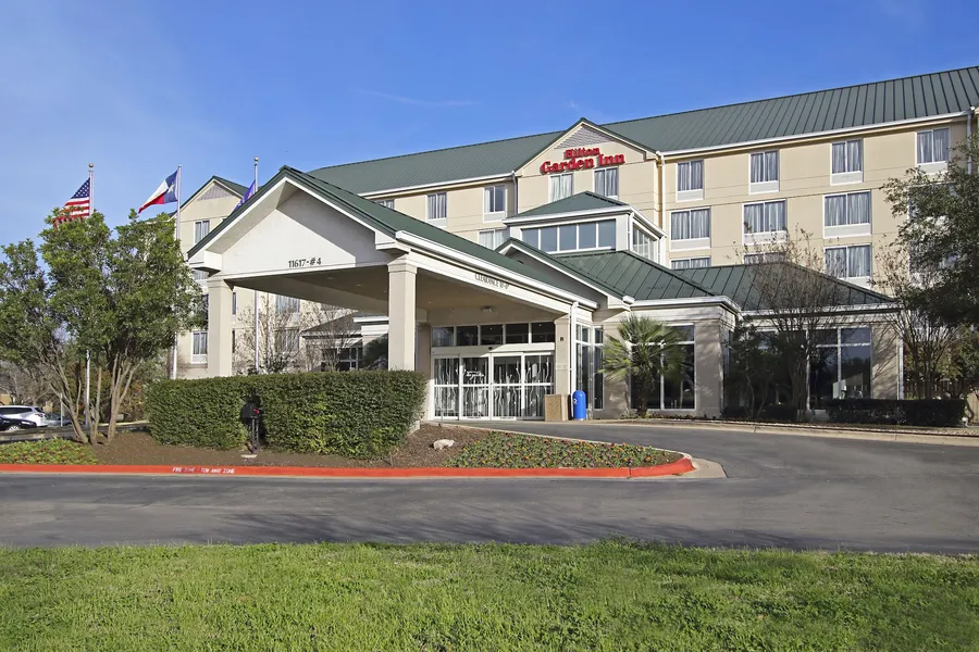 Hilton Garden Inn Austin NW - Arboretum hotel detail image 2
