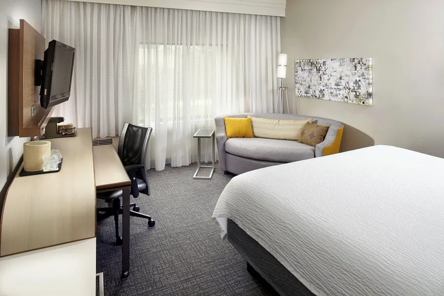 Courtyard by Marriott Detroit Brighton hotel detail image 6