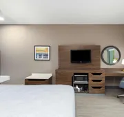 Hampton Inn & Suites Harrisburg/North hotel detail image 4