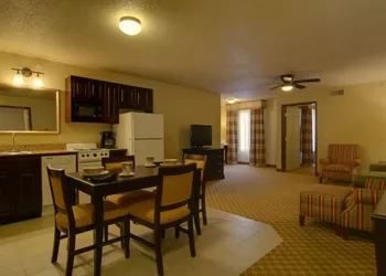 Country Inn & Suites by Radisson Chanhassen MN hotel thumbnail 6