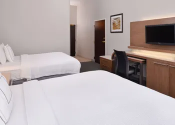 Courtyard by Marriott Beaumont hotel thumbnail 4