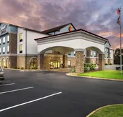 Comfort Suites Jackson I-40 hotel detail image 3