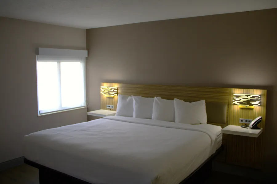 Baymont Inn & Suites by Wyndham San Marcos Outlet Malls hotel detail image 6