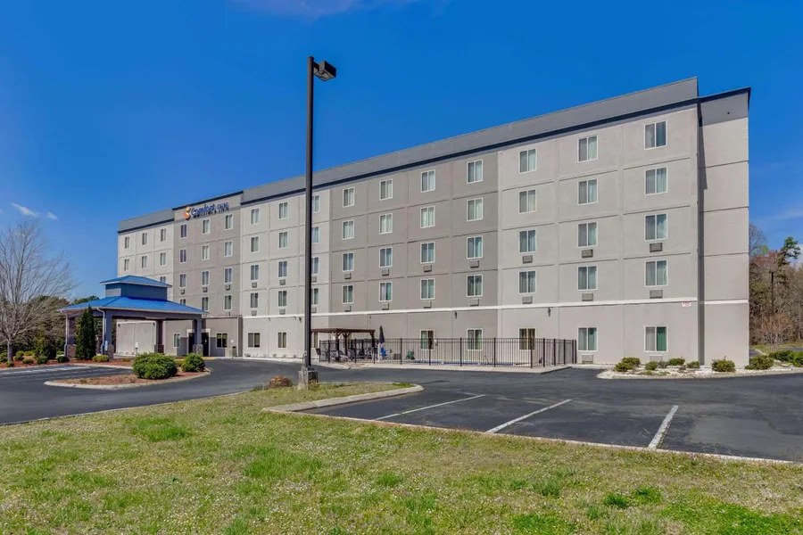 Comfort Inn Thomasville I-85 hotel detail image 6