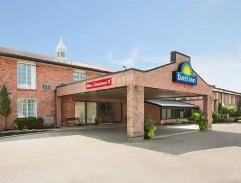 Days Inn by Wyndham Brantford hotel detail image 2