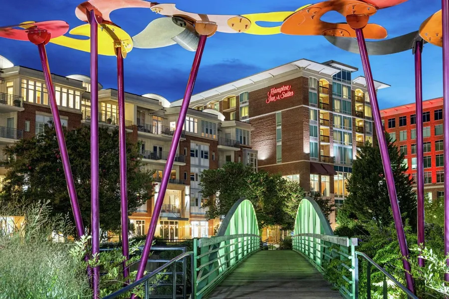Hampton Inn & Suites Greenville-Downtown-RiverPlace hotel detail image 2