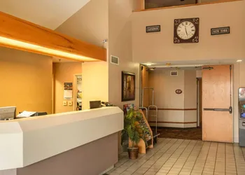 OYO Hotel Lincoln Airport NE Hwy 80 hotel thumbnail 5