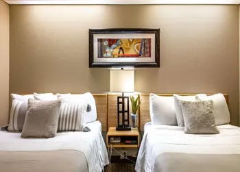 OYO Hotel Lincoln Airport NE Hwy 80 hotel thumbnail 8