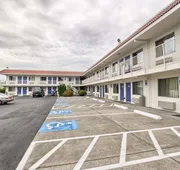 Motel 6 Everett, WA - South hotel detail image 4