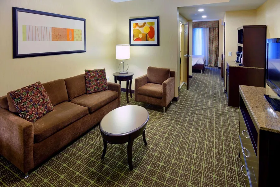 Hilton Garden Inn Springfield, MO hotel detail image 2